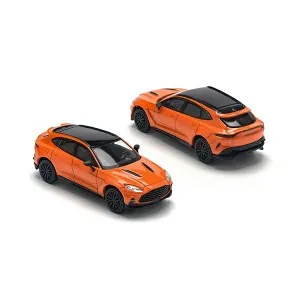 1/64 Aston Martin DBX 707 – Cosmos Orange