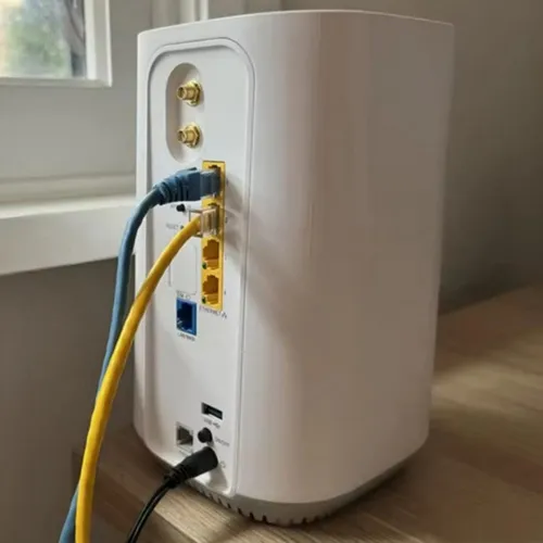 Arcadyan AW1000 Unlocked 5G Home Router