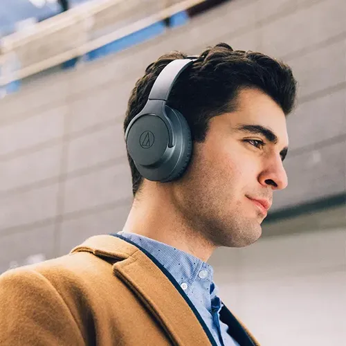 Audio-Technica ATH-ANC700BT QuietPoint Wireless Active Noise-Cancelling Headphones