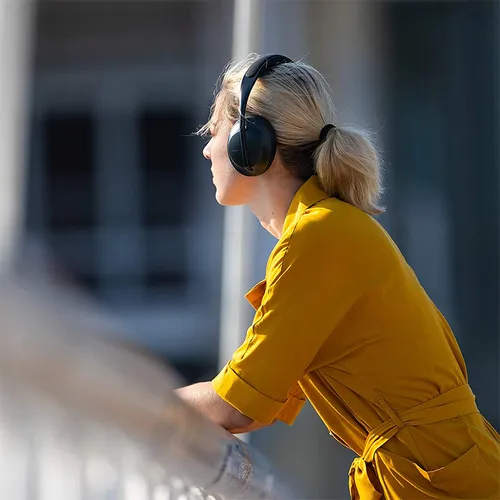 Bose 700 Noise Cancelling Wireless Headphones