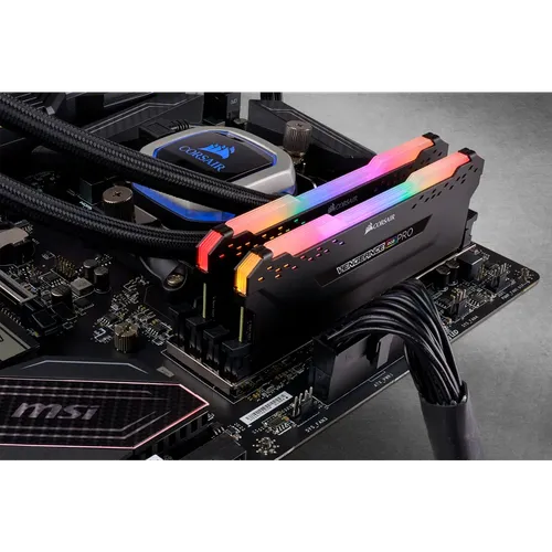 Corsair Vengeance RGB Pro 16GB 2 x 8GB DDR4 DRAM 3600MHz C18 RAM