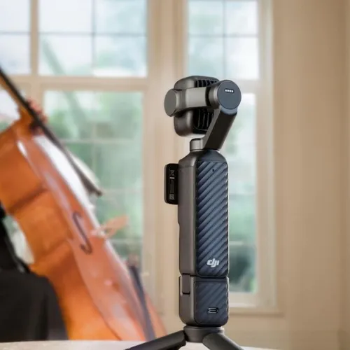 DJI Osmo Pocket 4P Creator Combo