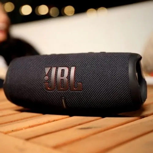 JBL Charge 6