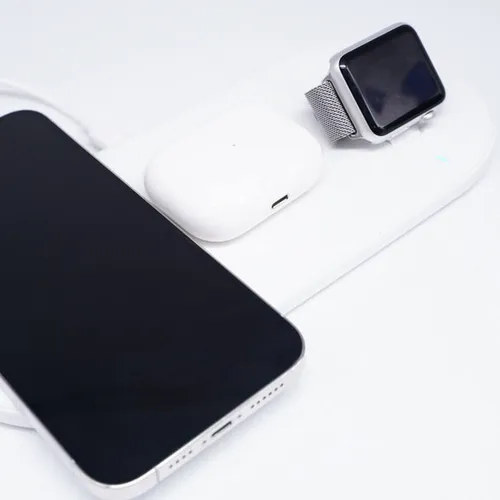 Joyroom JR-A27 3-in-1 Magnetic Charging Station