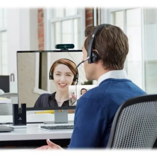 Logitech BRIO Webcam with 4K Ultra HD Video & HDR