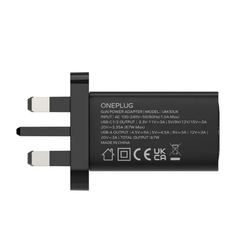 Momax OnePlug 3-Port 67W GaN Charger