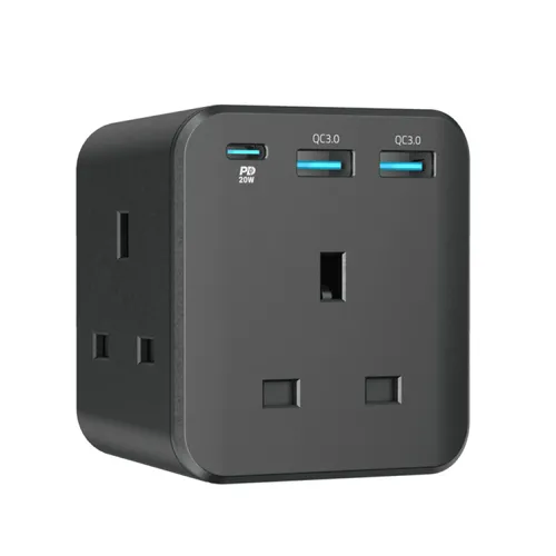 Powerology 3-Outlet Wall Socket 20W With Fast Charging USB