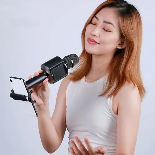 Remax K05 Portable Wireless Karaoke Microphone