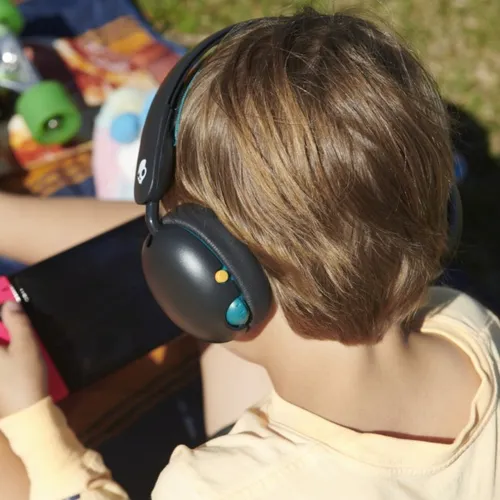Skullcandy Grom Over-Ear Wireless Kids Headphones