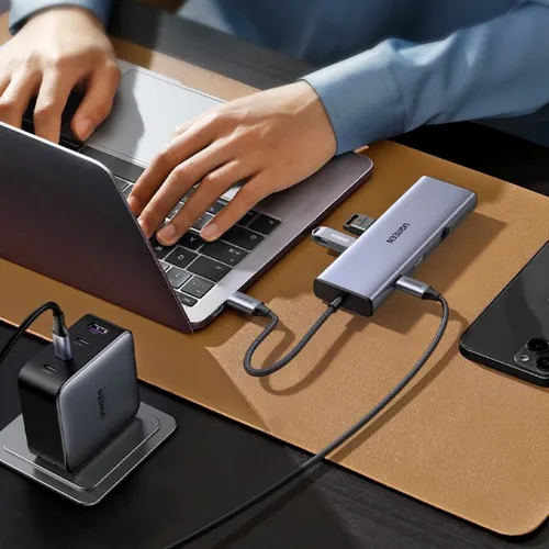 UGREEN 15600 9-in-1 Multifunction USB-C Hub Adapter