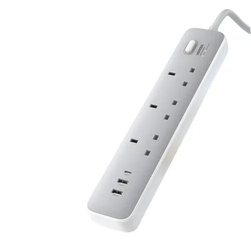 UGREEN 30W Power Strip with 3 AC Outlets &amp; Master Switch (2A1C)