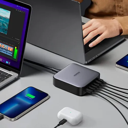 UGREEN 40914 Nexode 200W USB C GaN Charger-6 Ports Desktop Charger