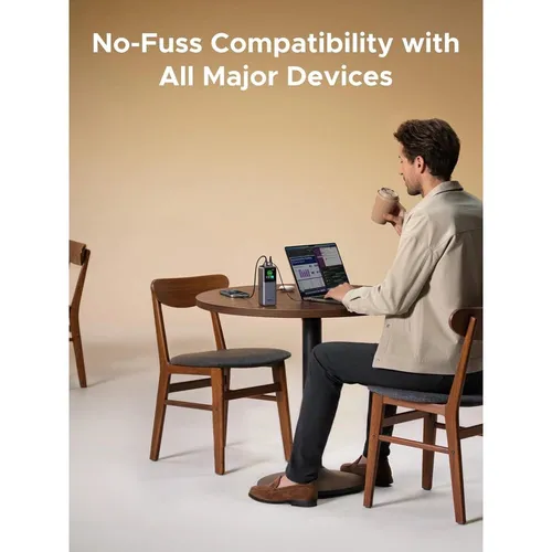 UGREEN 95670B 165W 20000mAh Laptop Charging Power Bank with Built-in Retractable Cable