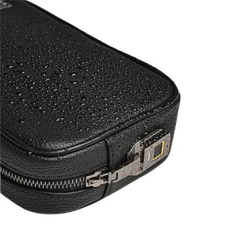 Wiwu Master Geniune Leather Fingerprint Lock Pouch Black