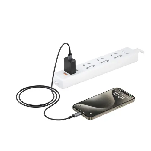 WiWU WI-C055 TitanLink Series 2.4A USB Lightning Fast Charging 1M Cable