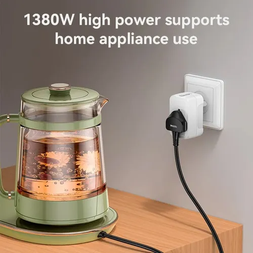 Yesido MC32 Universal Travel Adapter