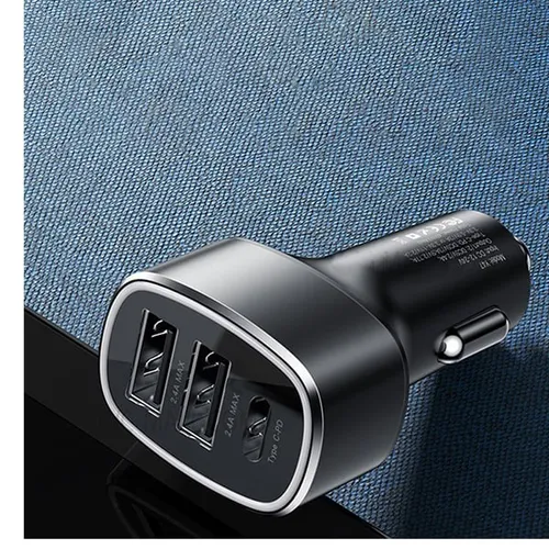 Yesido Y47 49W 3 Ports Type-C Fast Car Charger 